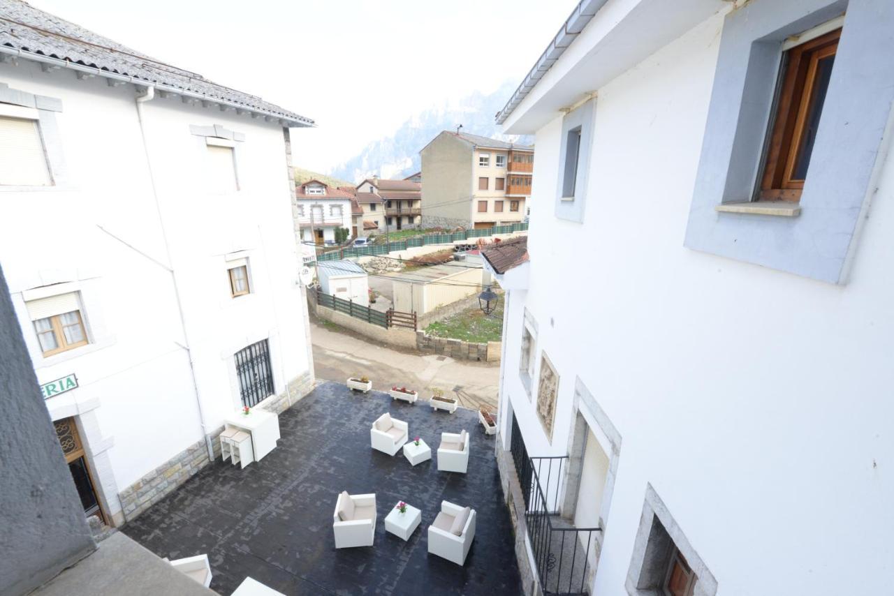 Hostal Casa Abascal Posada De Valdeon Kültér fotó