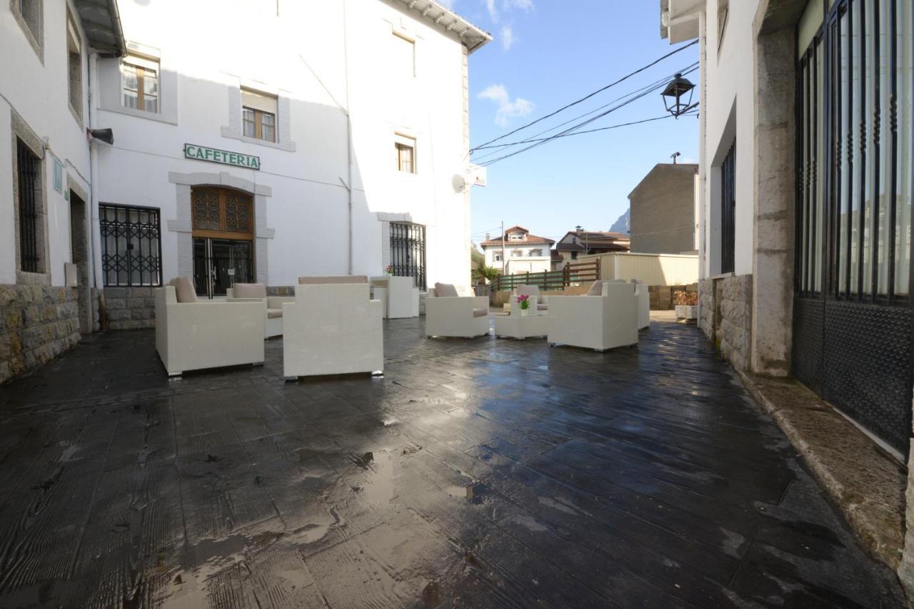Hostal Casa Abascal Posada De Valdeon Kültér fotó
