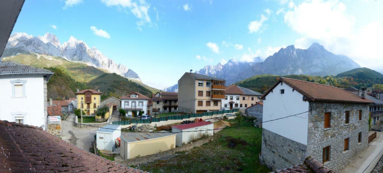 Hostal Casa Abascal Posada De Valdeon Kültér fotó